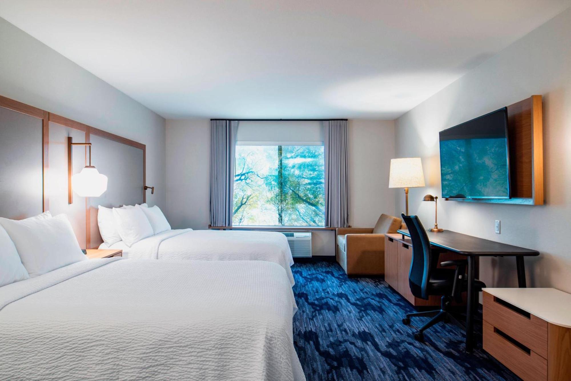 Fairfield Inn & Suites By Marriott Kelowna Exterior foto
