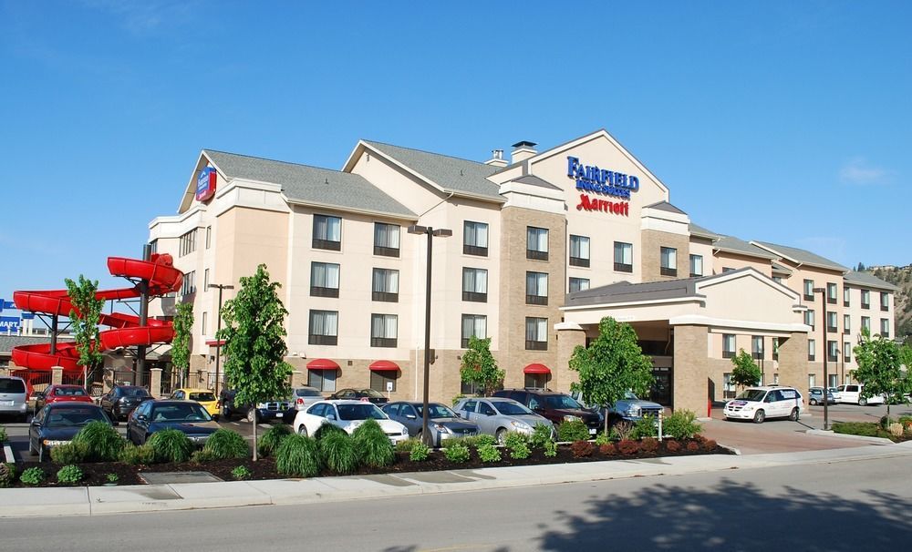 Fairfield Inn & Suites By Marriott Kelowna Exterior foto